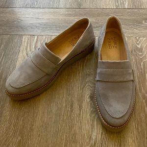 Naturalizer Loafers